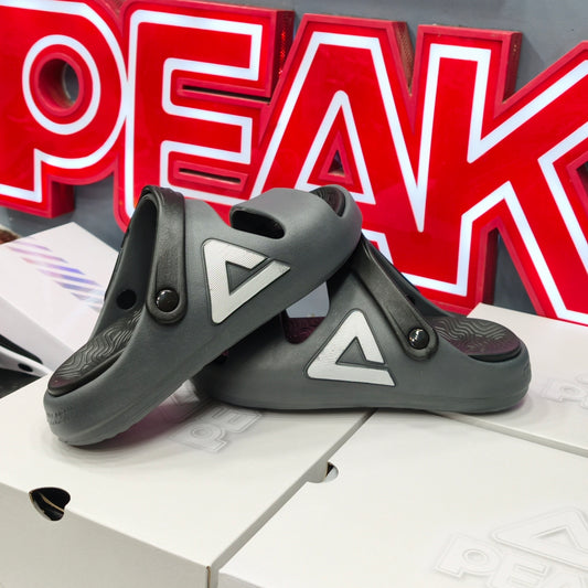 peak أناقة تسبق خطواتك